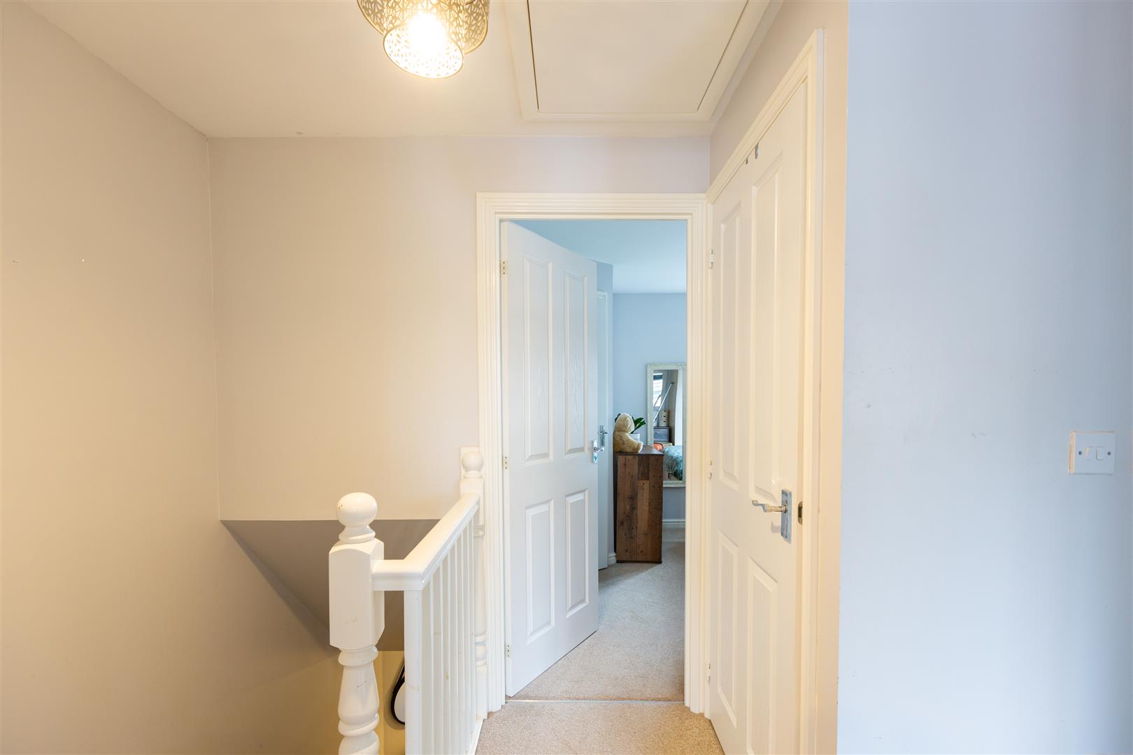 Heol Waungron, Carway, Kidwelly, SA17 4HY